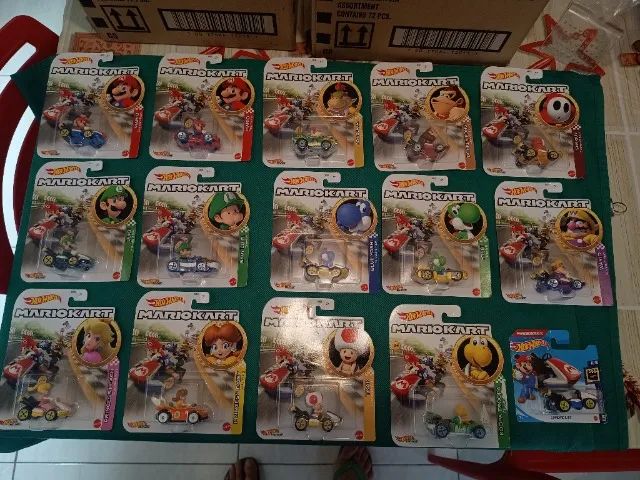 Mario 2024 Kart Hotwheels lot