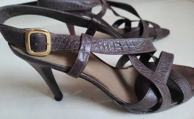 Sandalia couro 