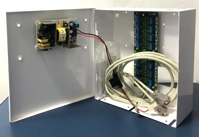 Rack Organizador Orion 16ch analógico para Dvr com fonte de 5A - 35F5A