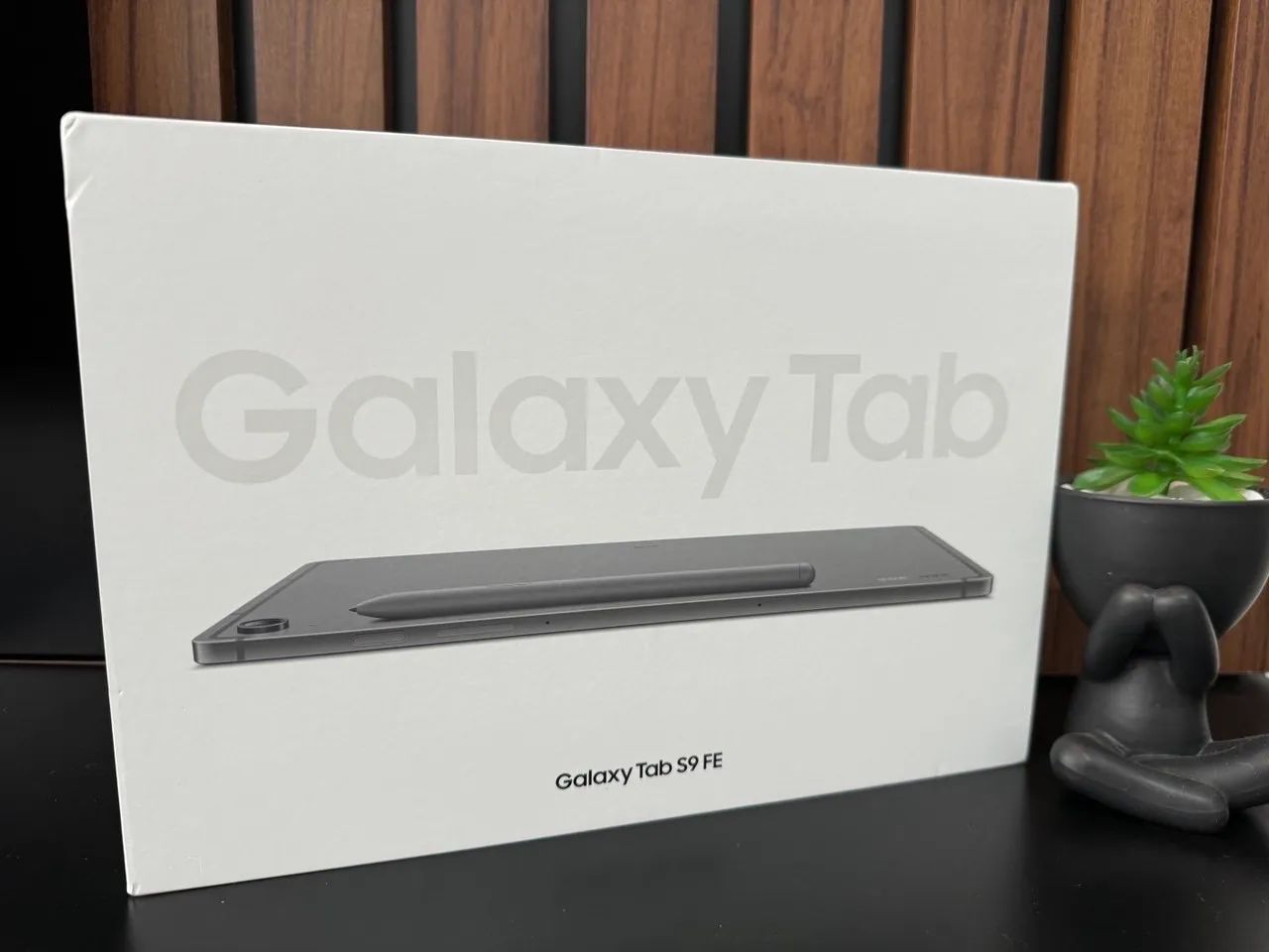 Tablet Samsung Galaxy Tab S9 FE Wifi, 128GB, 6GB RAM, Tela Imersiva de 10.9" Cinza