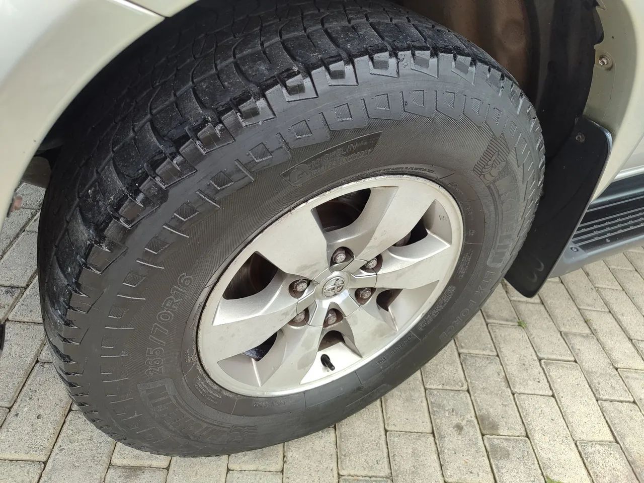 HILUX SW4 SRV - Foto 14