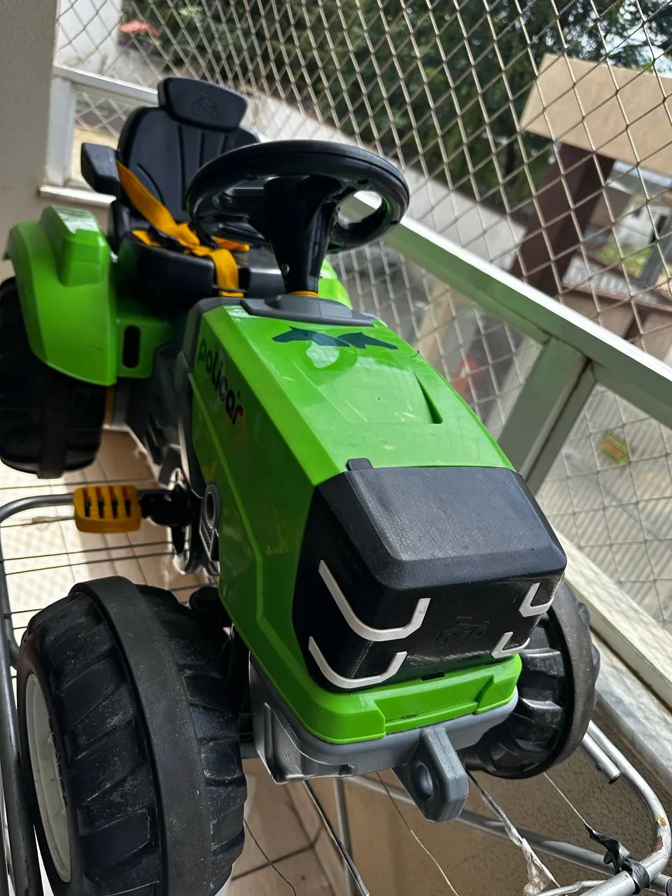 Trator poliplac carrinho de criança  - Foto 2