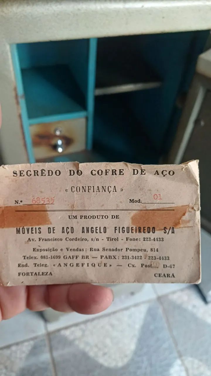 Safe fully functional.64520834056323122