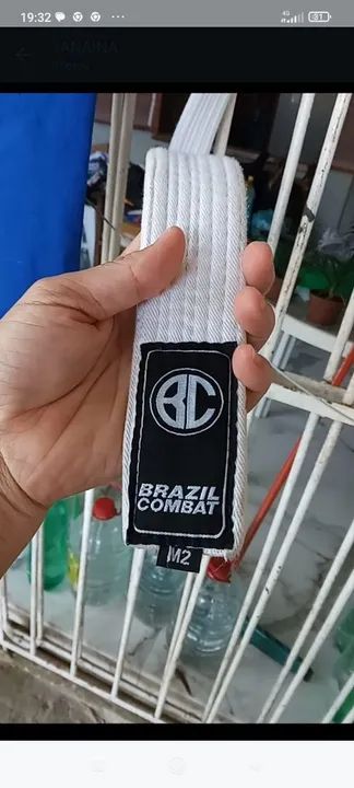 Kimono combate Brasil  masculino M2  infantil semi novo  - Foto 3