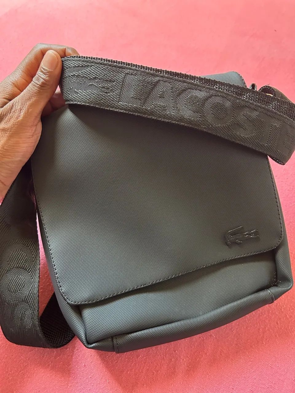 Bolsa de Ombro Masculina Lacoste