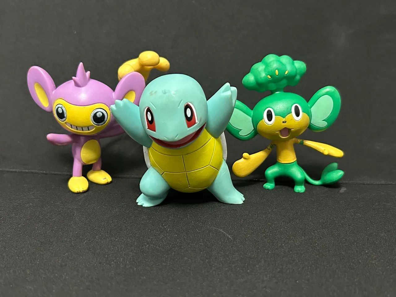 3 bonecos pokémon da jakks pacific