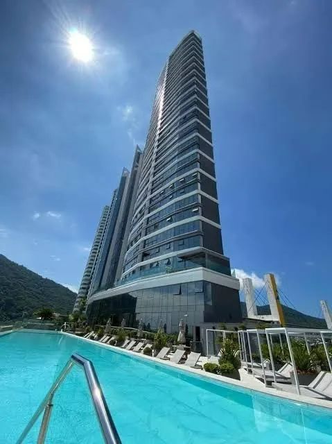 Apartamento Frente Mar 4 Suítes edifício Pharos Cechinel Balneário Camboriú - Foto 3