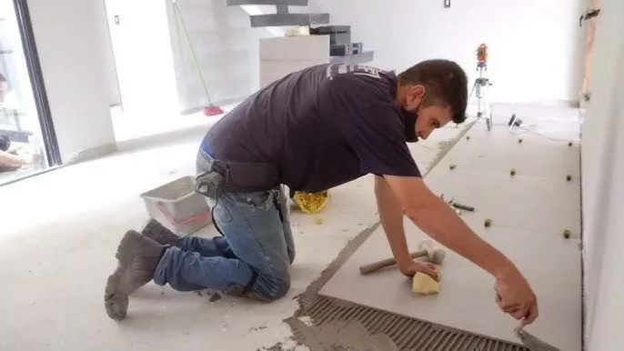 Pedreiro da Base ao Acabamento - Serviço de Qualidade e Confiança! - Foto 2