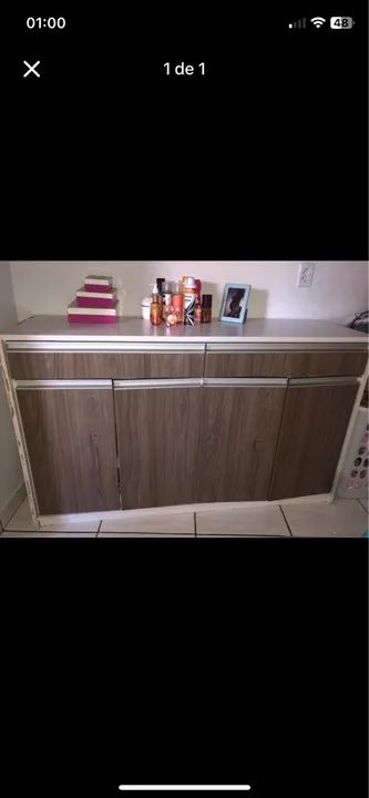 Vendo cômoda semi nova 