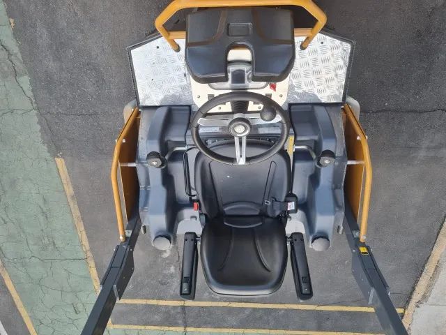 Rolo Vibratorio Chapa / Pneu Diesel Mod. St4500br - Foto 6