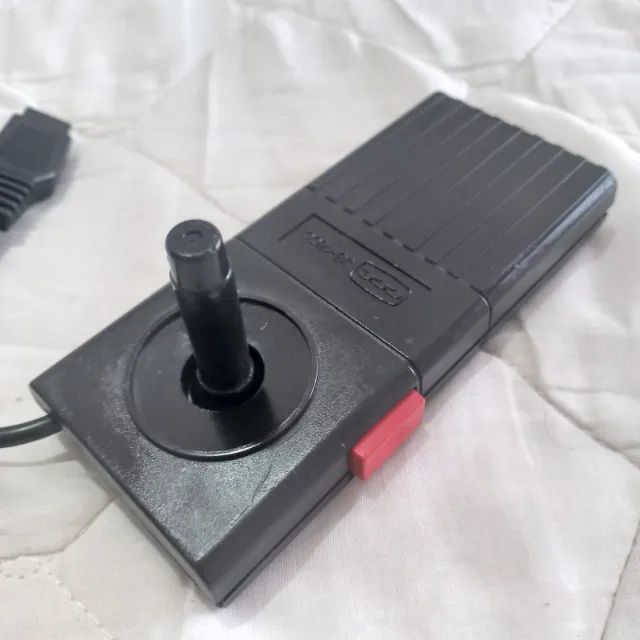 Controle (Joystick) CCE JS-1500 Estilo VG3000 padrão Atari - Foto 4