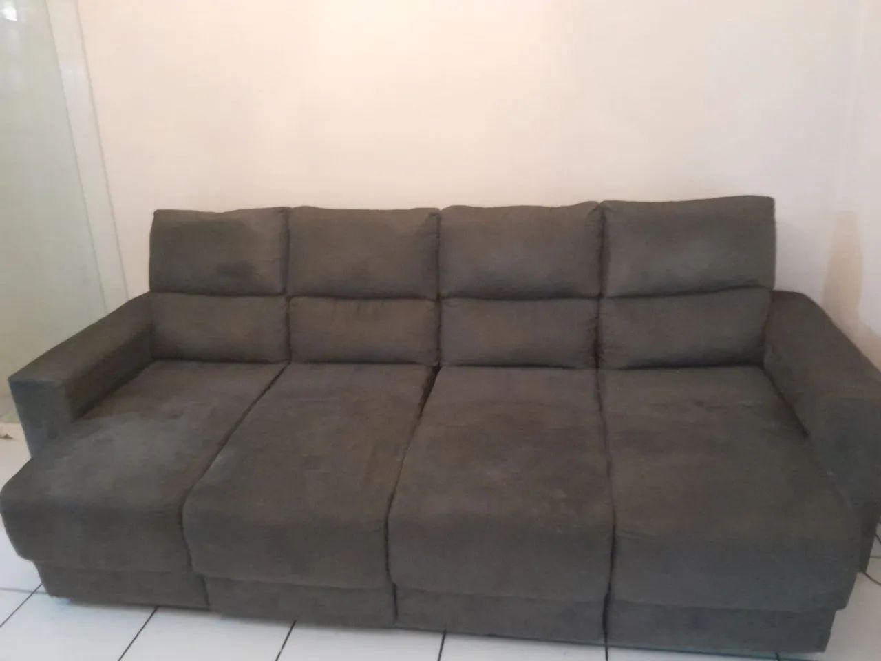 Sofá retrátil 4 lugares