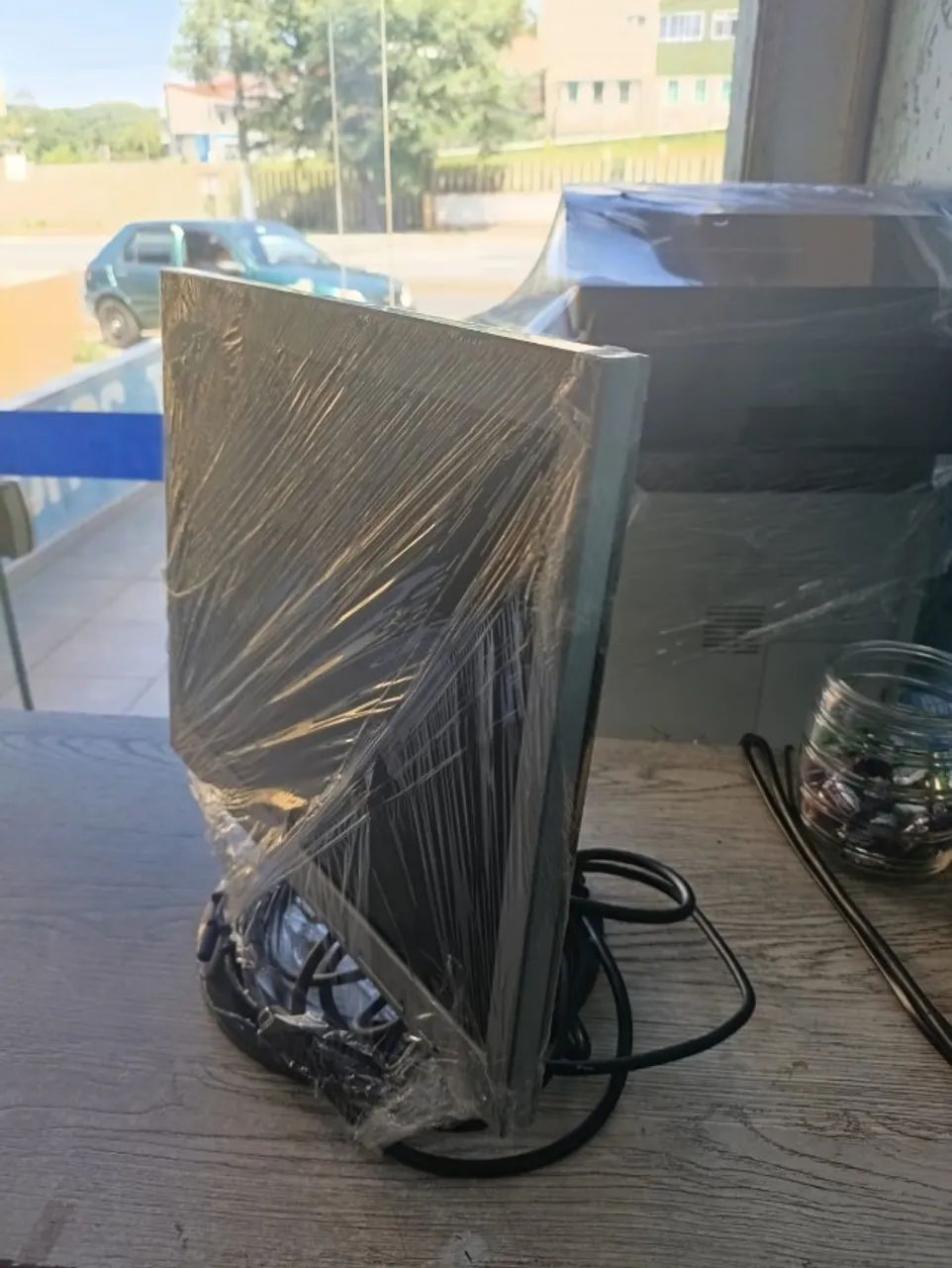 MONITOR DE 15 BARATO!!!!!!!!!!! - Foto 3