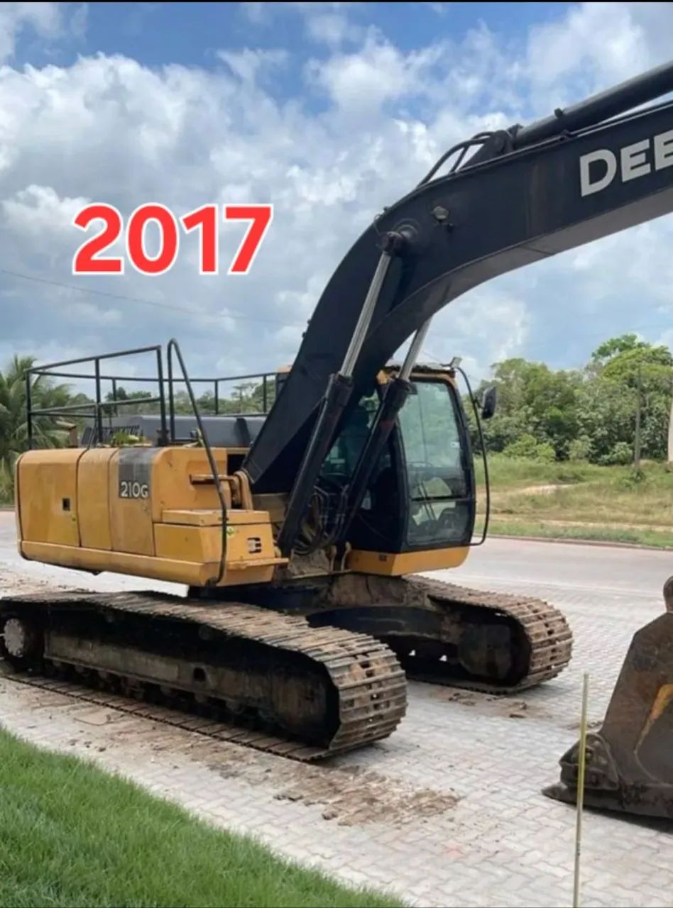 ESCAVADEIRA  JOHN DEERE 210glc  - Foto 2