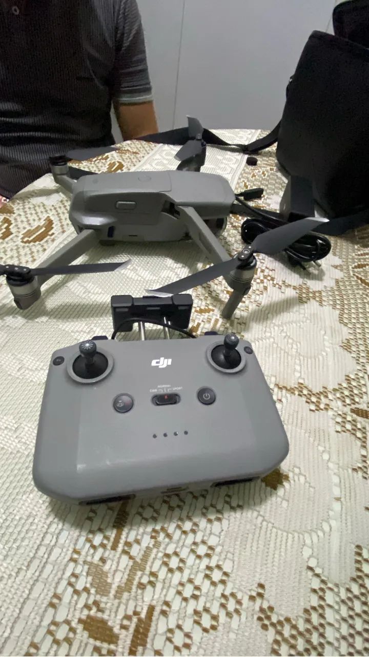 Drone Dji Mavic Air 2 - Fly More Combo  - Foto 2