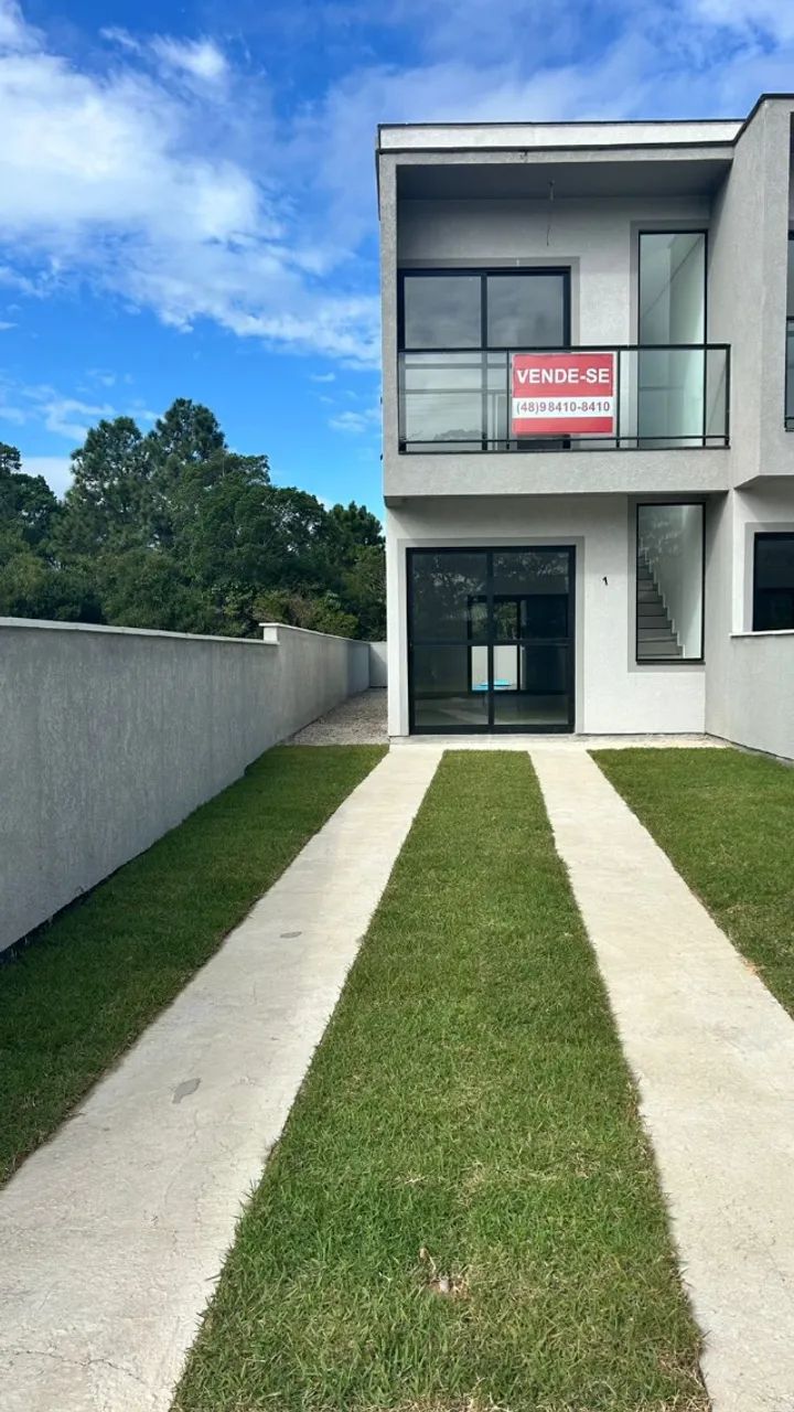 Sobrado financiável com 1 suíte e 2 demi-suítes e piscina - Foto 2