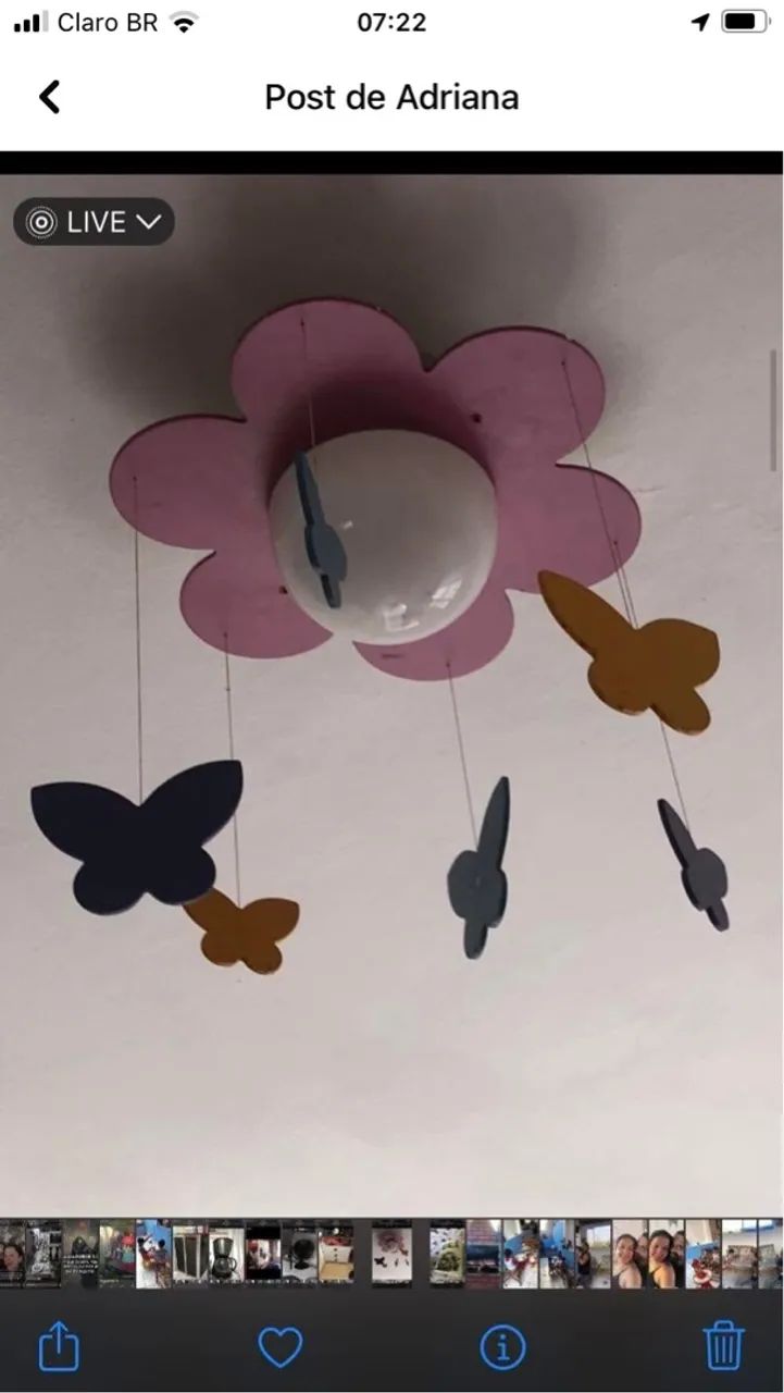 Luminária de teto em formato de flor com borboletas