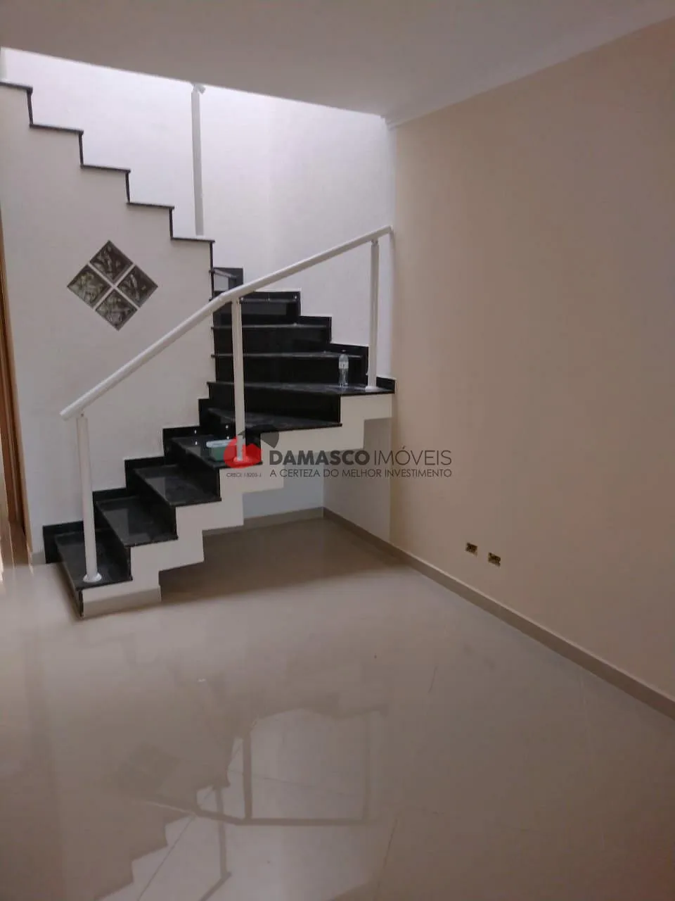 Sobrado à venda 3 Quartos, 1 Suite, 2 Vagas, 105M², Vila Alpina, São Paulo - SP