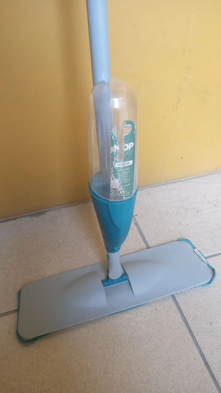 Mop com spray 