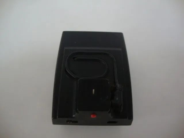 Flash Eletrônico para Máquina Fotográfica Marca Sakar 18 M. - Foto 4