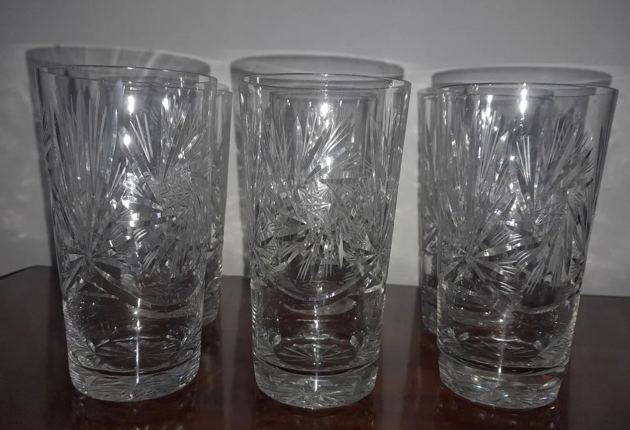 Antigo  Copos de Cristal BOHEMIA. 