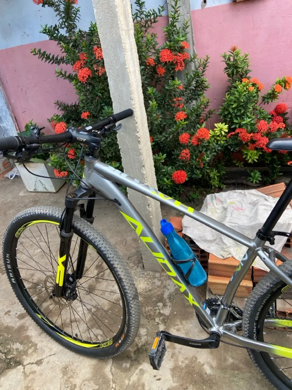 VENDO BIKE AUDAX, REVISADA, COM NOTA FISCAL E SEGURO. TODA SHIMANO.
