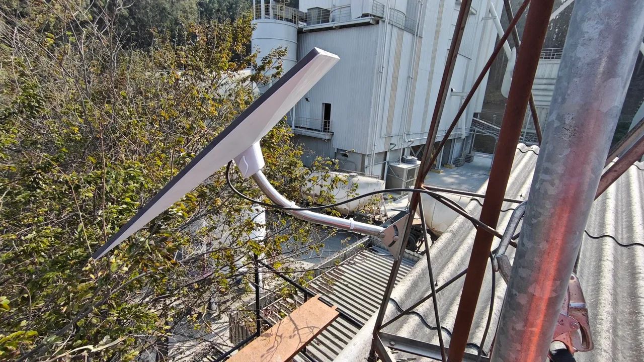 Starlink v4 (Última Geração) - Internet Ultra-Rápida Onde a Fibra Não Chega 