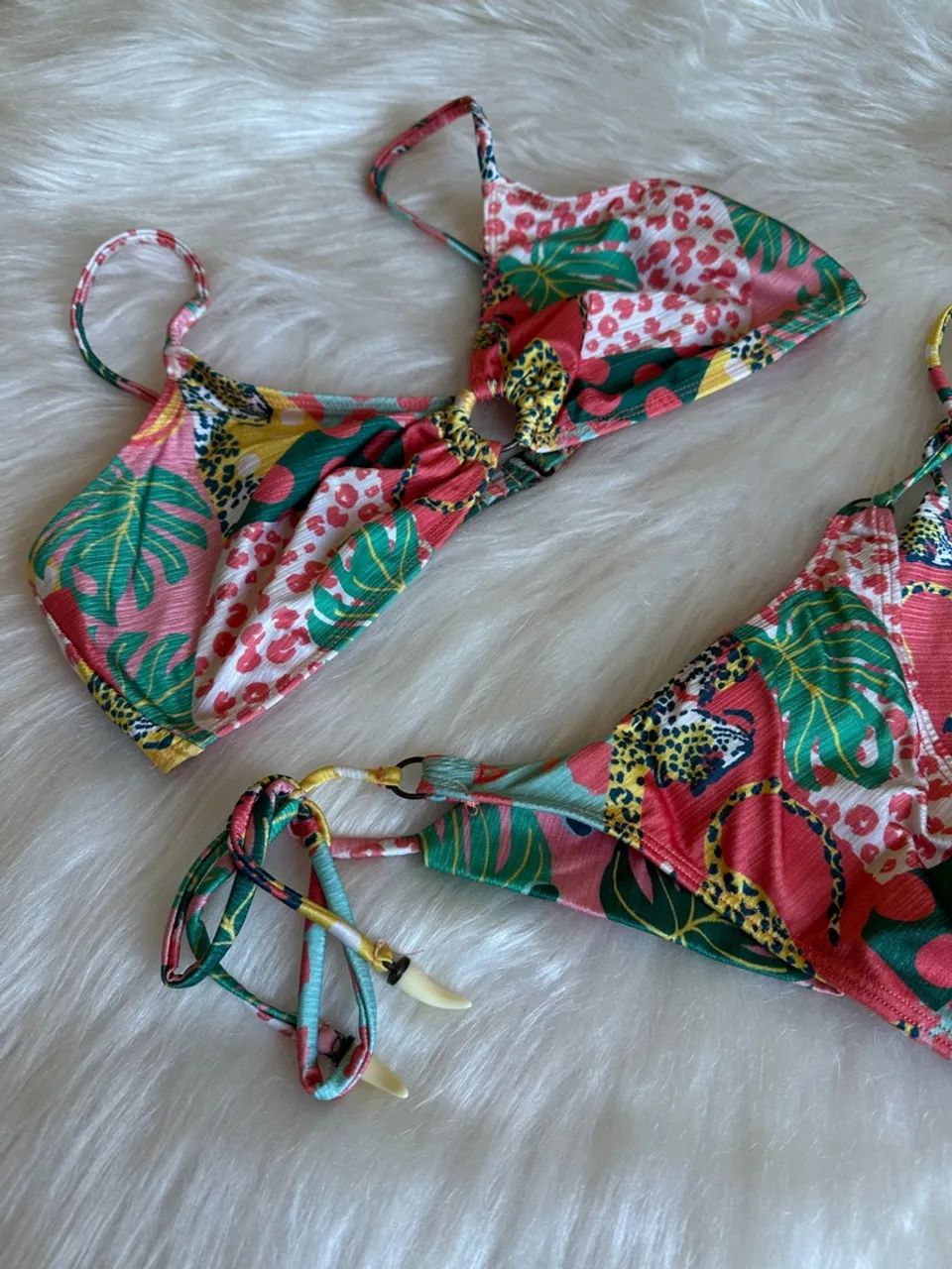 Biquíni estampado tropical - Foto 3