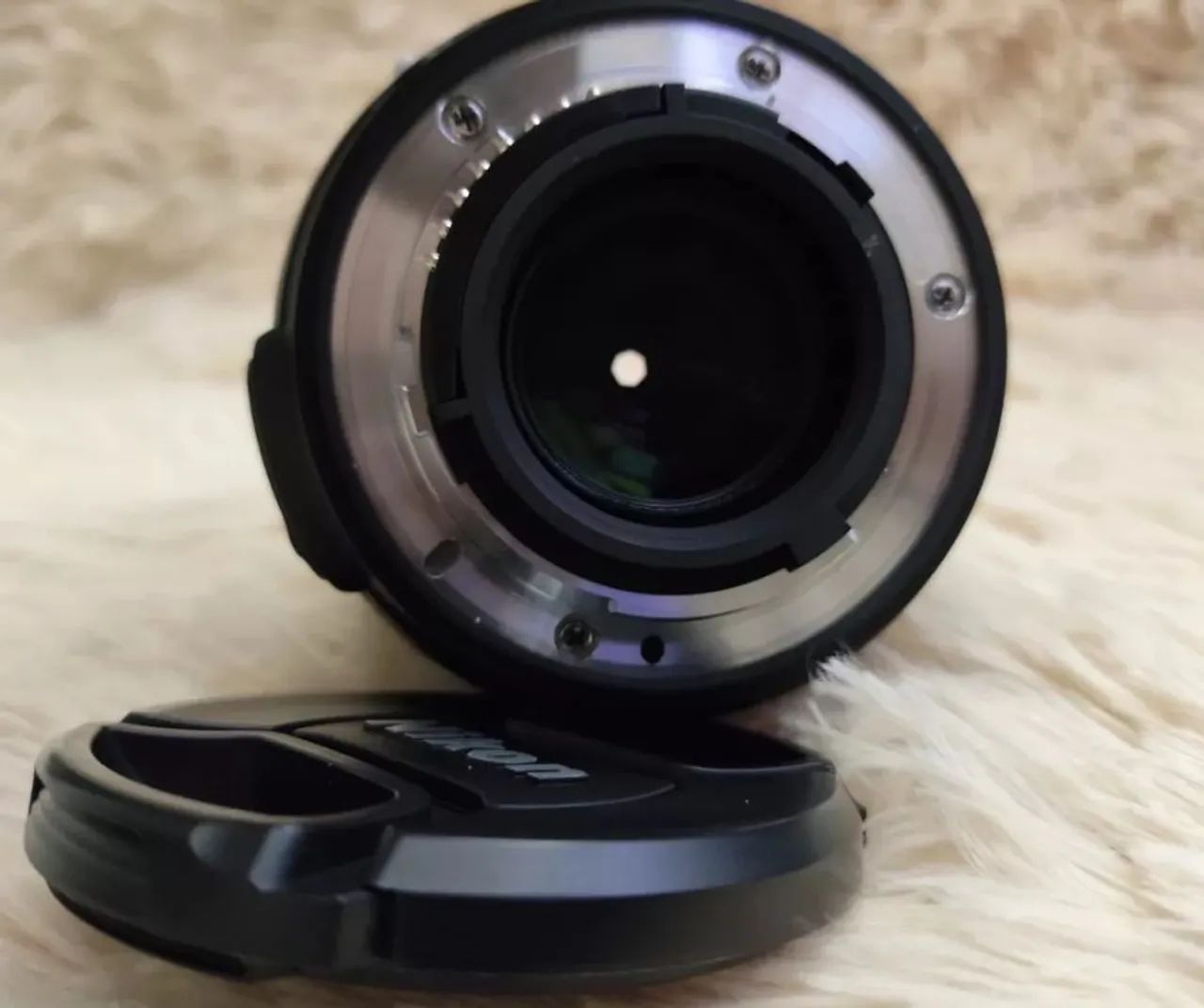 Lente Nikon AF-S Nikkor 50mm f/1.8G - Foto 3