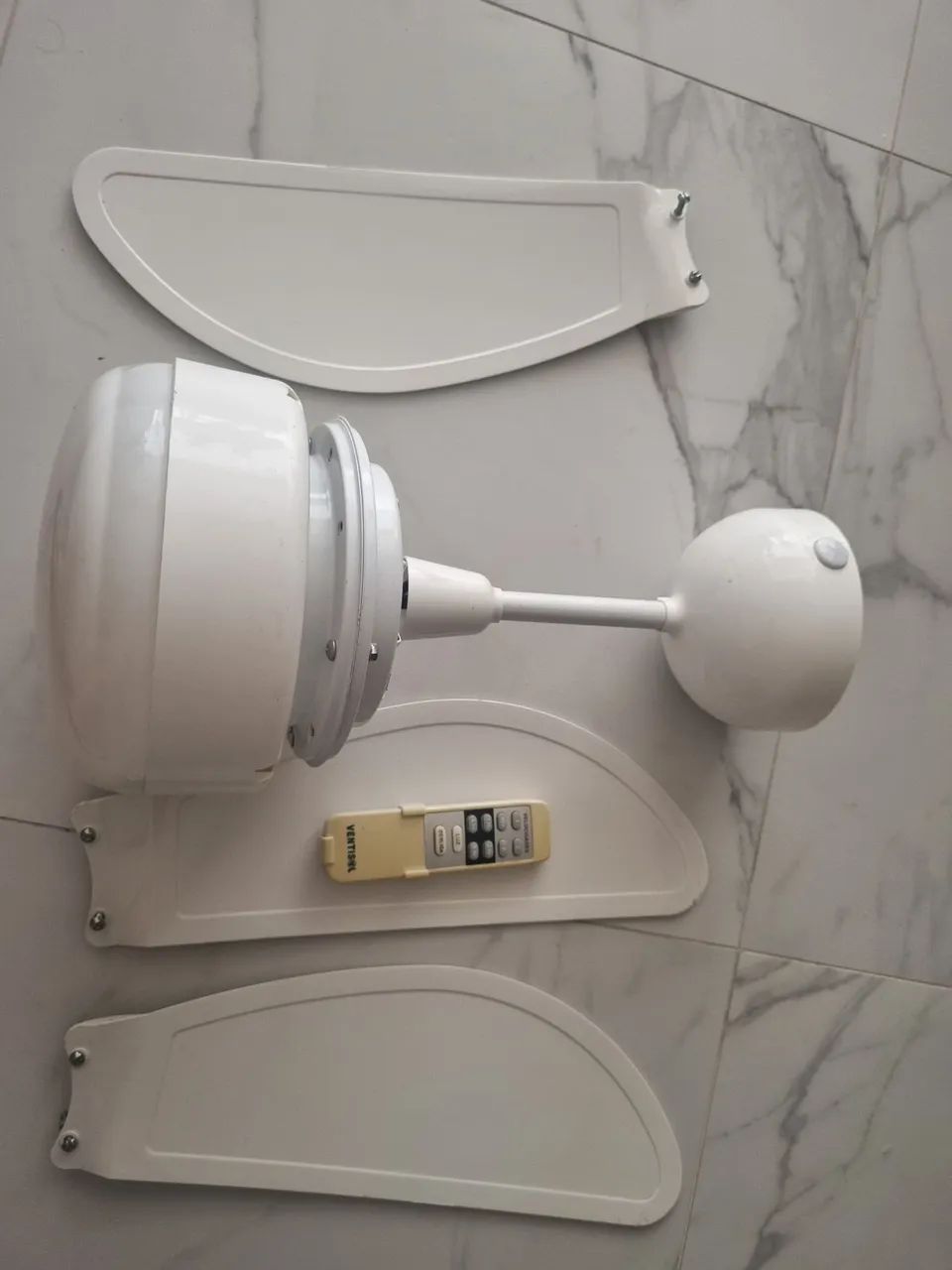 Ventilador de Teto Ventisol c/ Controle64296402846594120