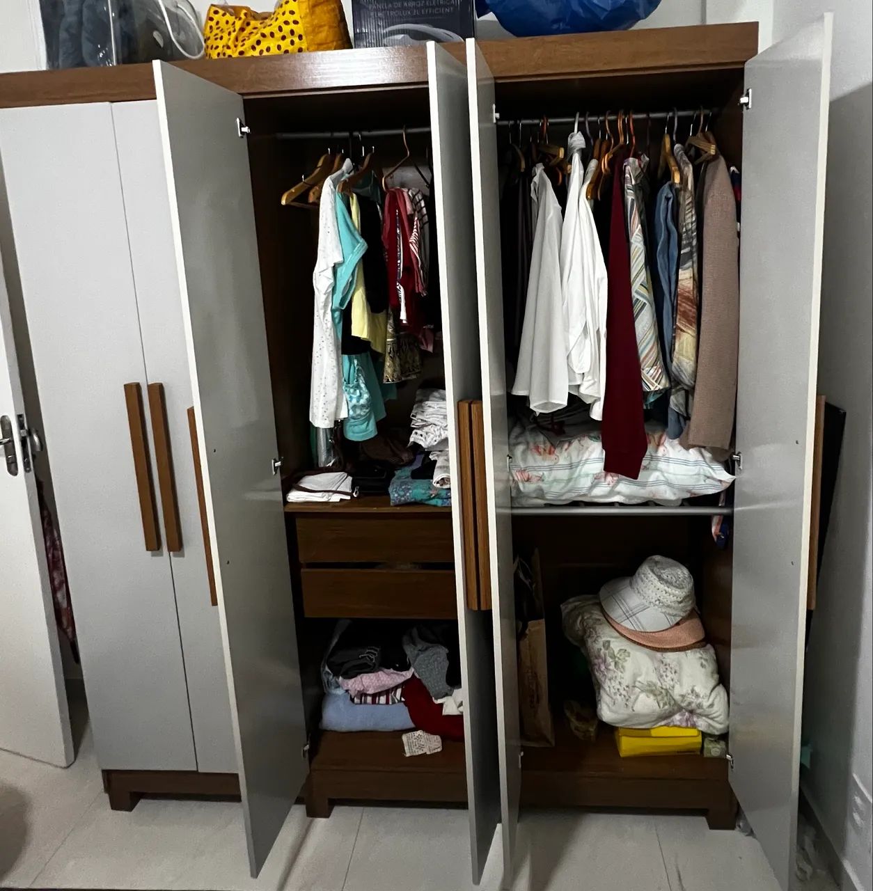 Guarda roupa 6 portas64330719817857121