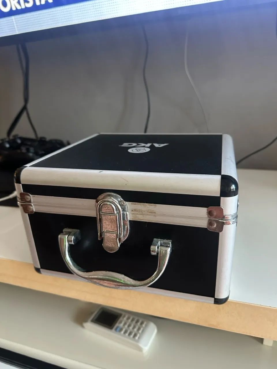 Microfone Condensador AKG P220 - Alta Qualidade - Foto 3