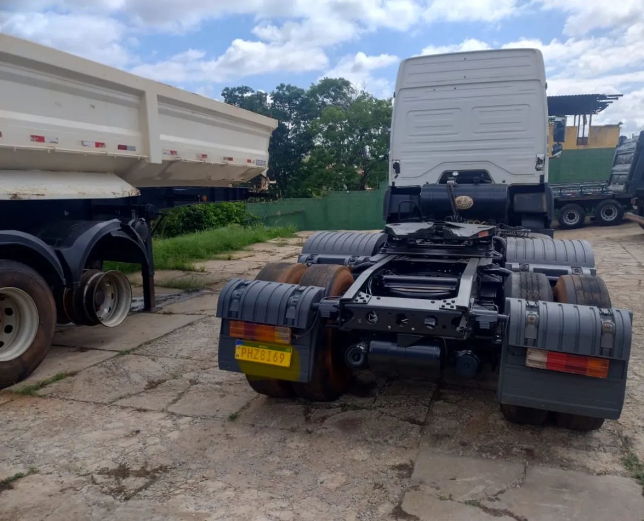 Caminhão 2536 2018 - Foto 6