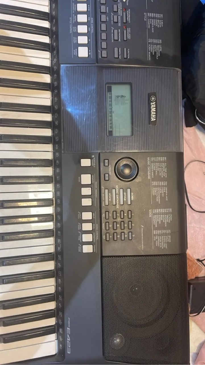 Teclado Yamaha E423 - Foto 2