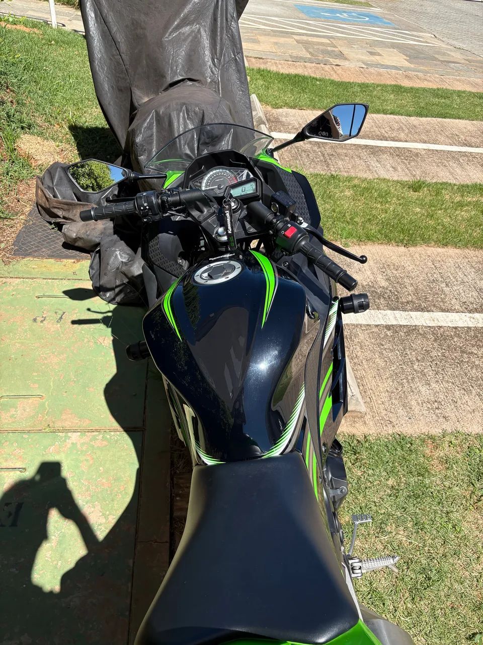 Kawasaki Ninja 300 Edição Especial 2018 - 15.000 km - Foto 7