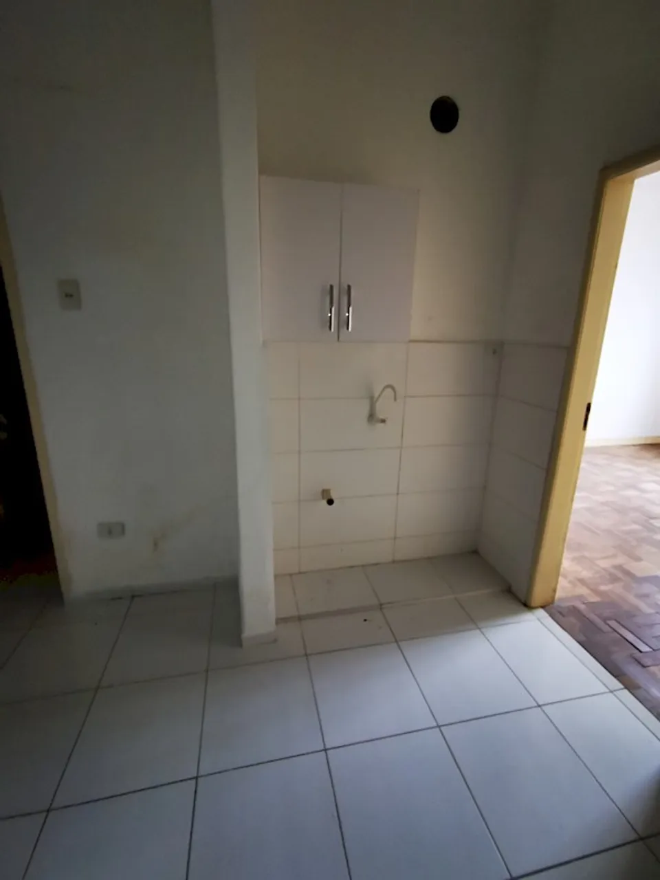 Imóvel para aluguel com 35 metros quadrados com 1 quarto em Centro - Curitiba - PR
