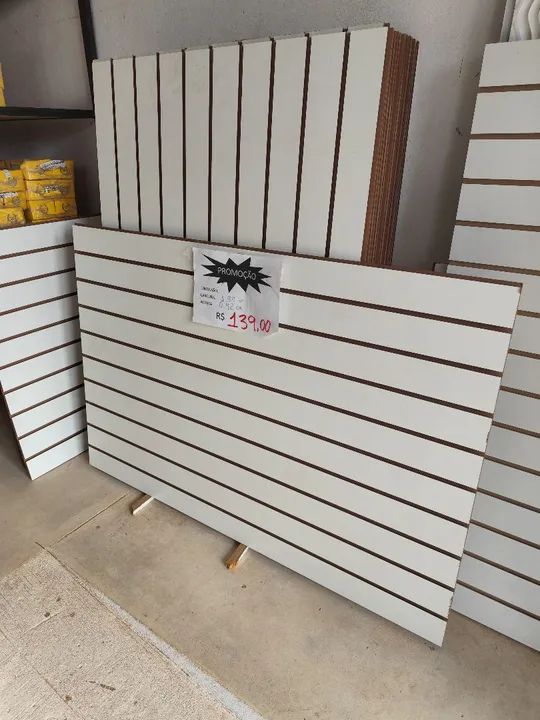 Painel Canaletado slatwall prateleira inteligente para loja - Foto 3