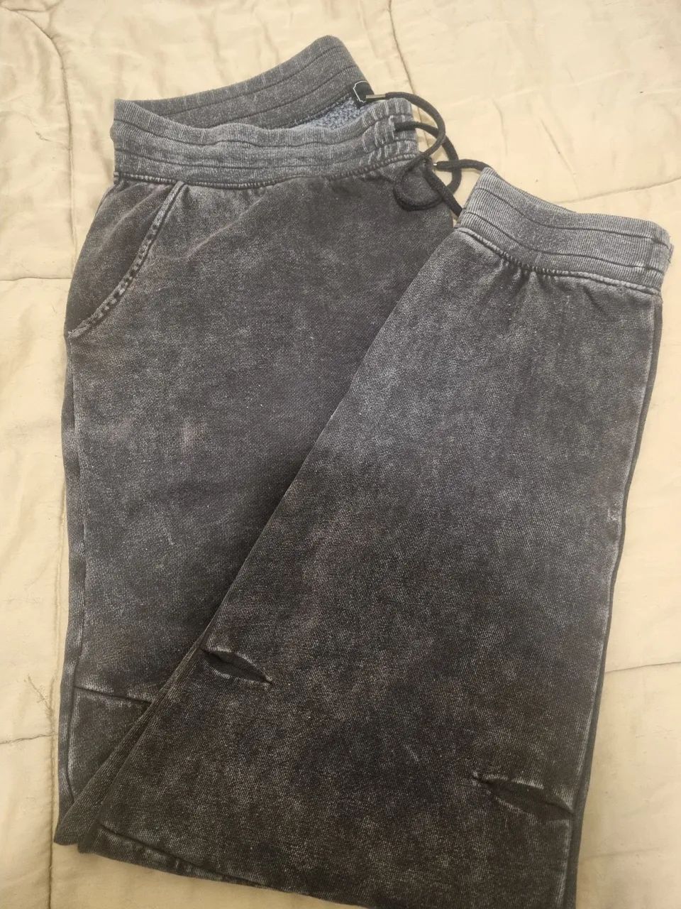 Calça de Moletom Cinza Despojada