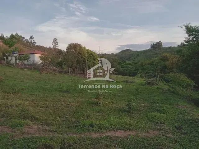 Sitio em Desterro de Entre Rios - MG Linda vista  aceita carro 179 mil - Foto 4