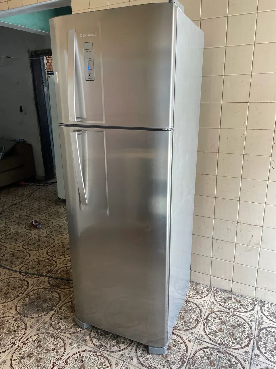 Geladeira Electrolux inox com entrega  - Foto 3