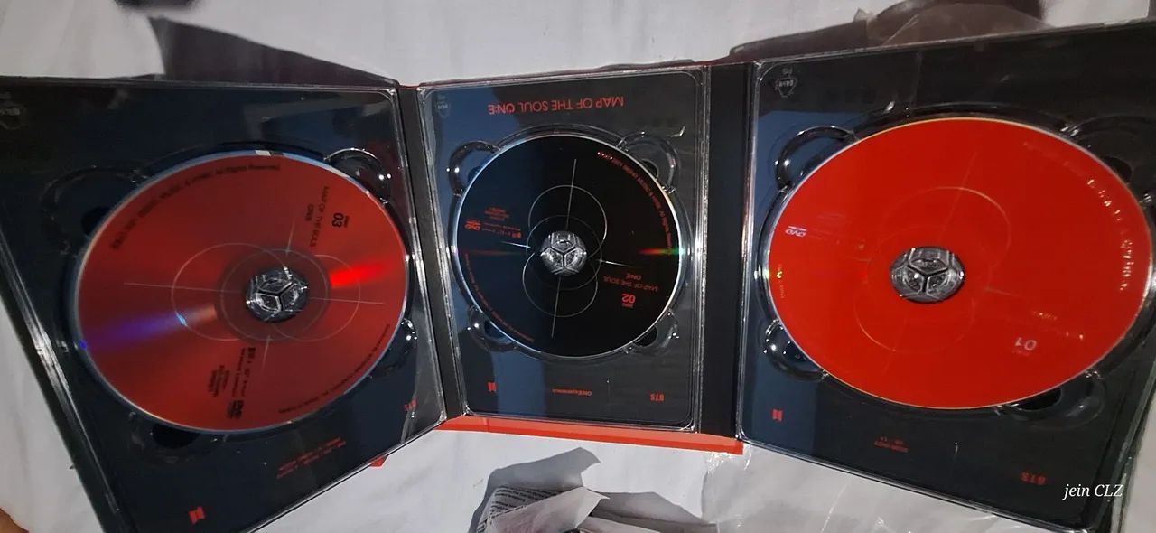 Desapego MAP OF THE SOUL BTS - Foto 2