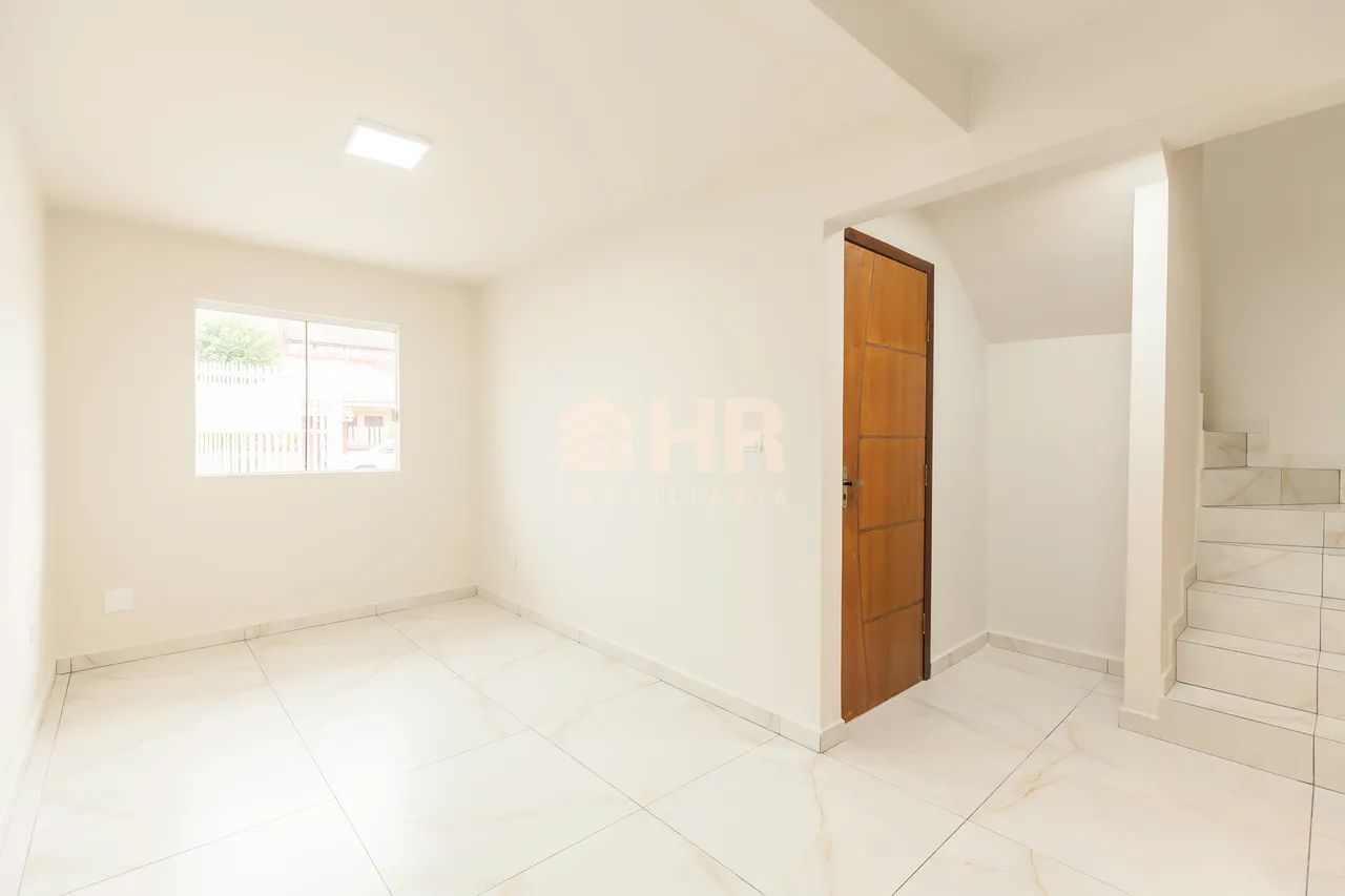 Sobrado com 03 dormitórios e 02 vagas de garagem Balneário Riviera Matinhos - Foto 3