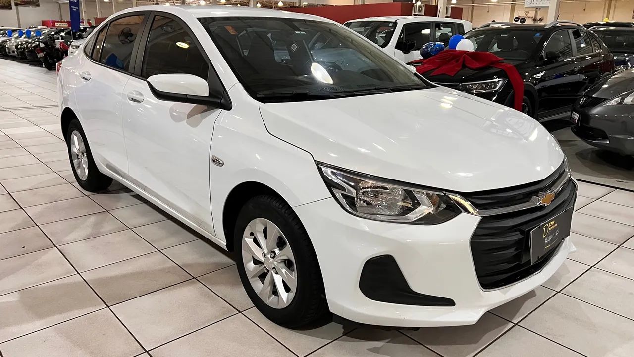 Chevrolet Onix 1.0 Flex Manual - Foto 2