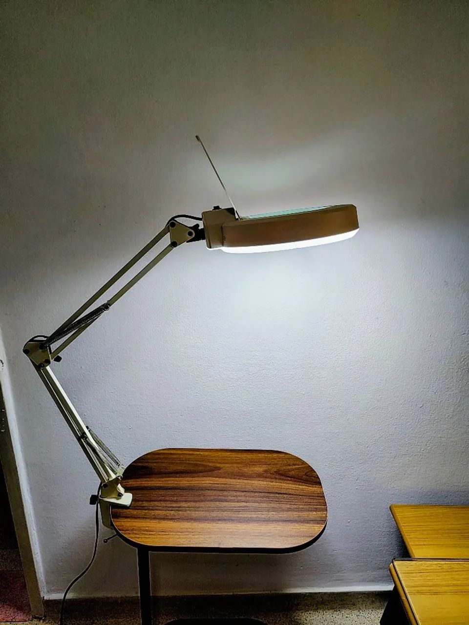 Luminária lupa led/mesa 10x profissional 