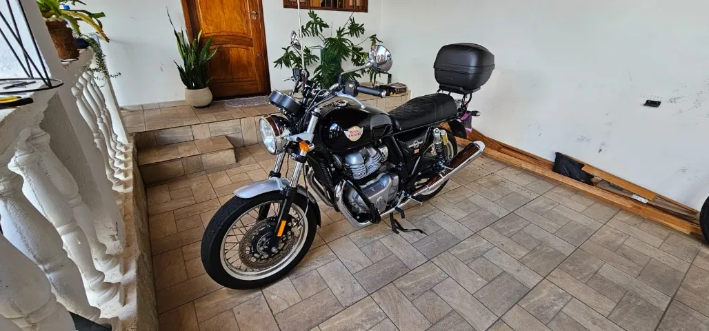 VENDO INTERCEPTOR 650 MUITO NOVA
