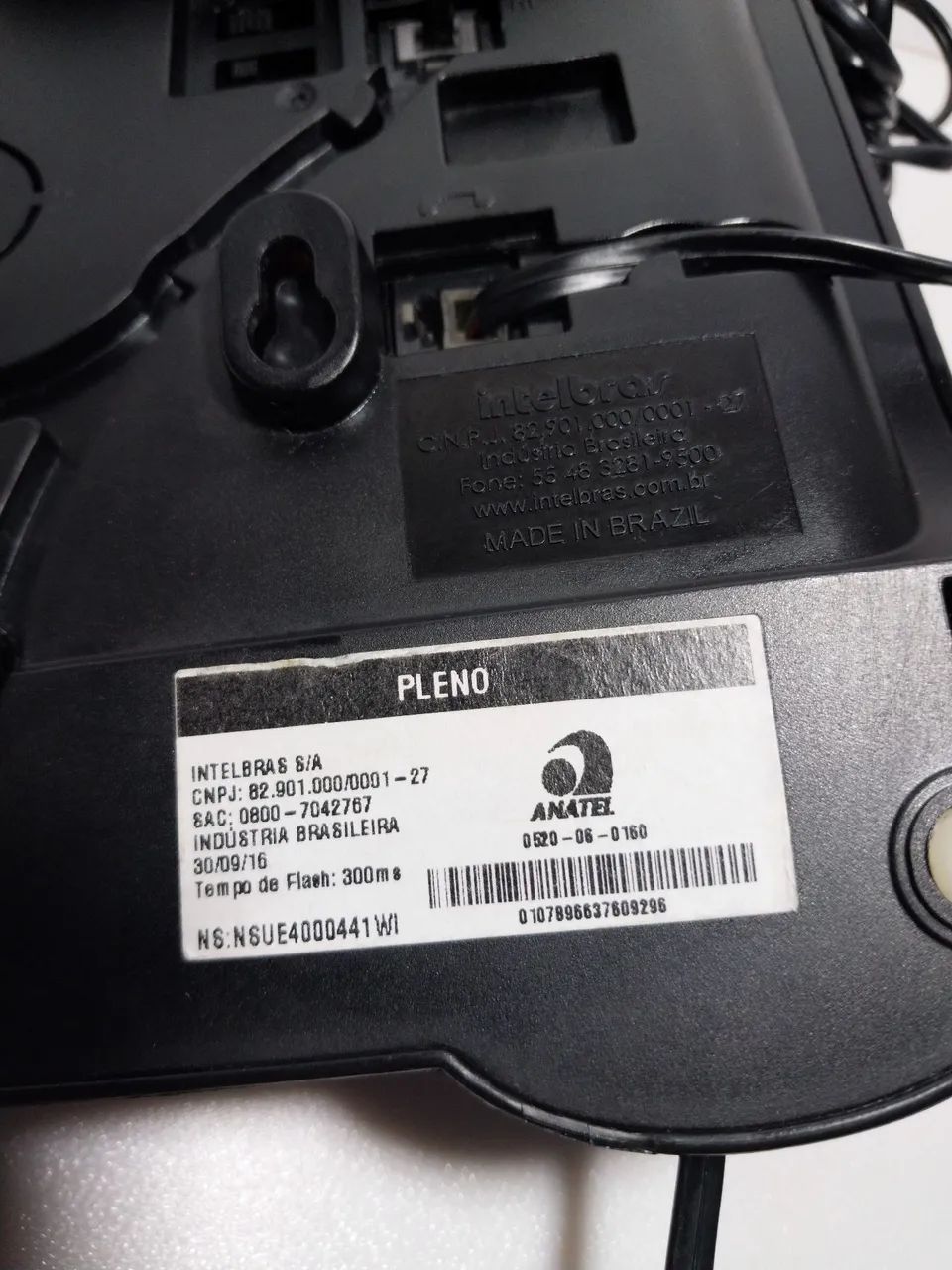Telefone com fio Pleno da Intelbras, na cor preta.  - Foto 4