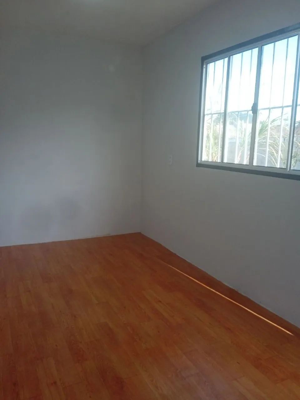 Alugo kitnet no contêiner - Bairro Bom Retiro Curitiba - Foto 2