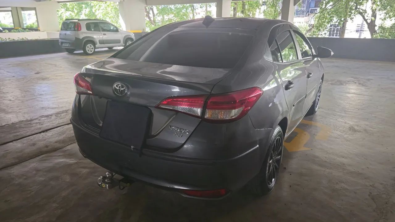 Yaris Xs 1.5/16v cinza 2022/2023 - Foto 4