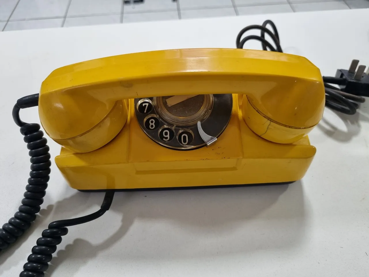 Telefone Fixo Vintage Amarelo