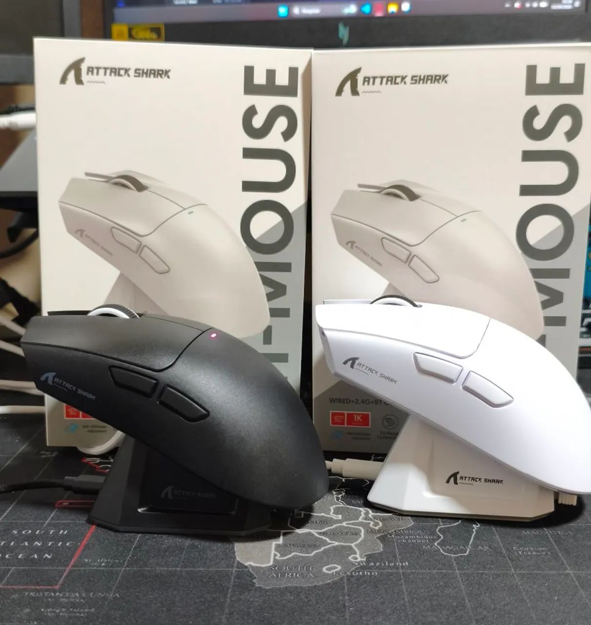 Mouse attack shark x11 preto ou branco